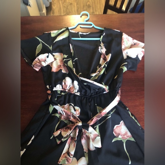 Flower print romper - Picture 5 of 6